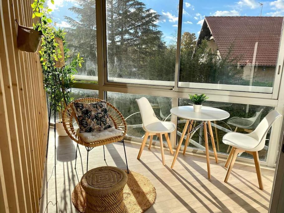 Romans-sur-Isère The Jungle Studio, Loggia & Parking Dans Residence מראה חיצוני תמונה